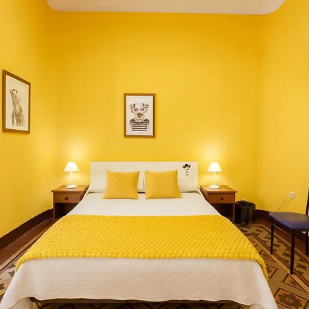 ゲストハウス Casa Antares 2*