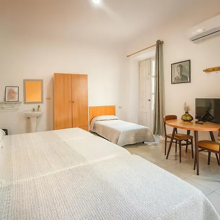 Casa Antares 2* Granada