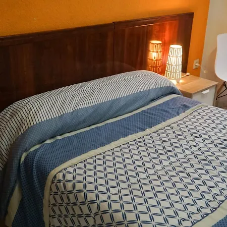 Casa Antares Pensión 2*