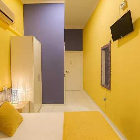 Casa Antares Konukevi Granada